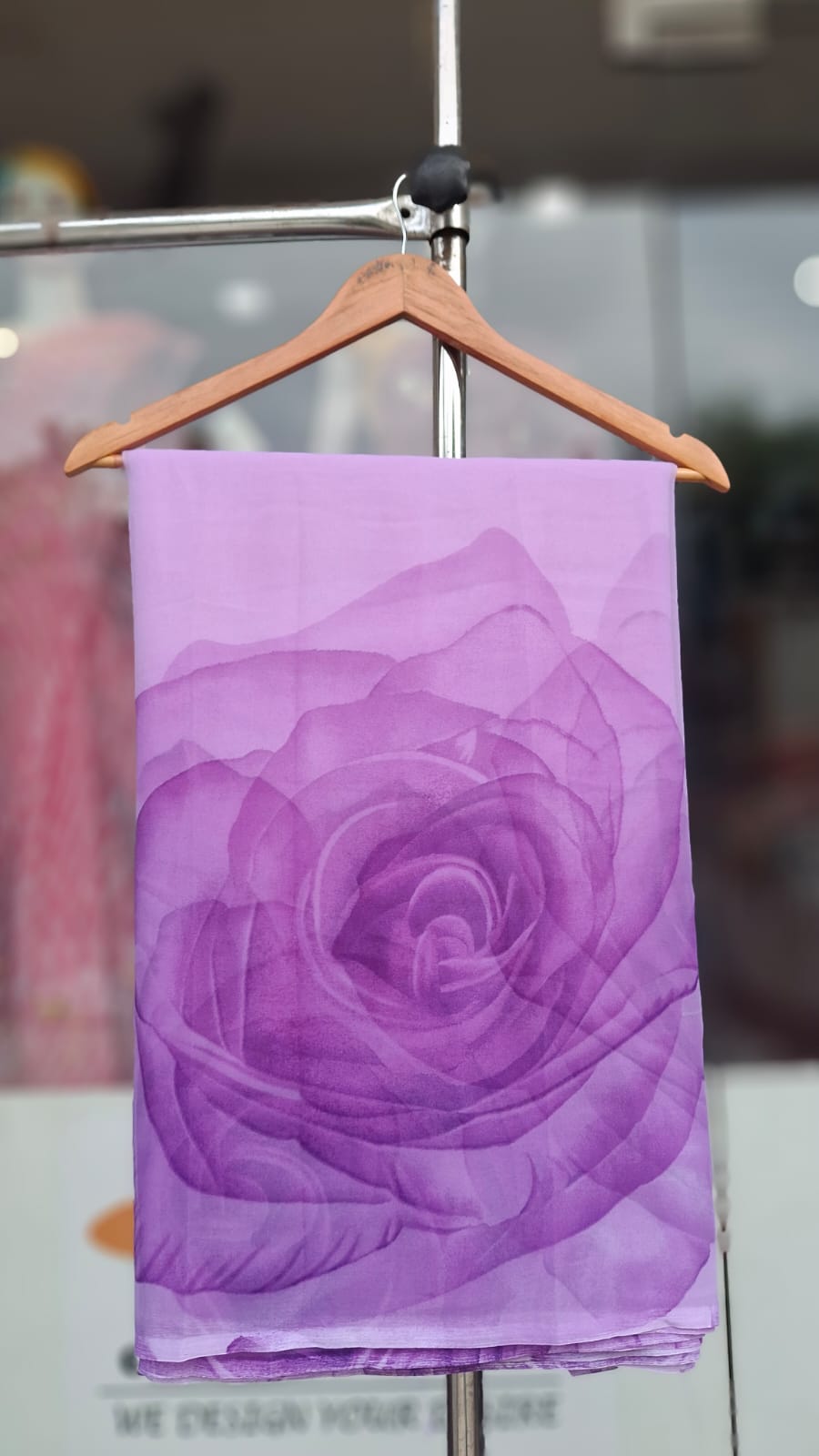 Royal Georgette Oversized Rose Print Saree-Without Blouse| 10 Different Colours