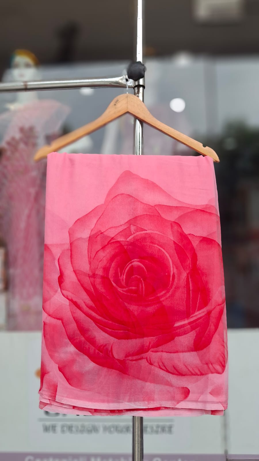 Royal Georgette Oversized Rose Print Saree-Without Blouse| 10 Different Colours