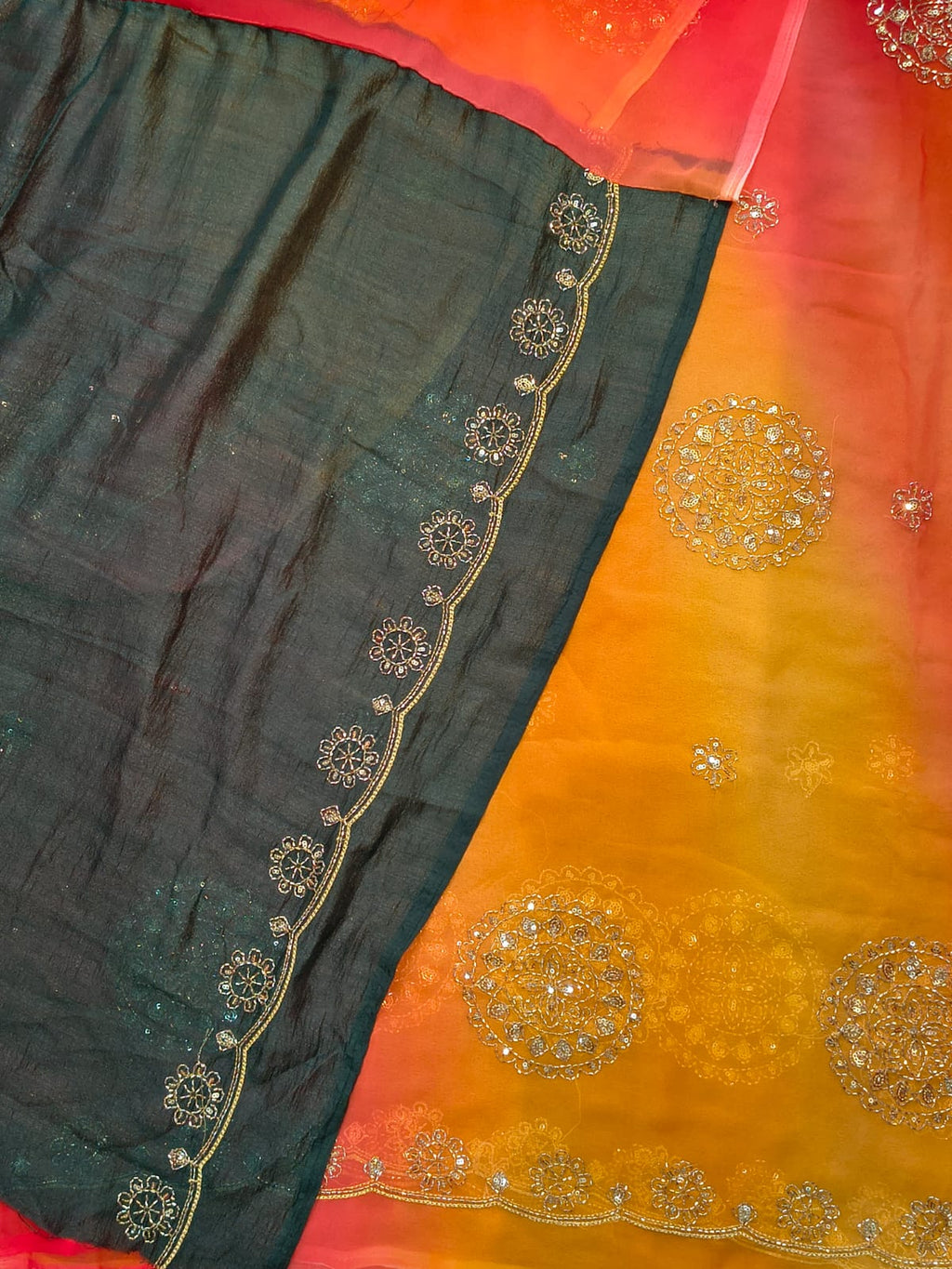 Dual-Shade Royal Georgette Saree with Embroidered Blouse Piece| 4 Different Colors